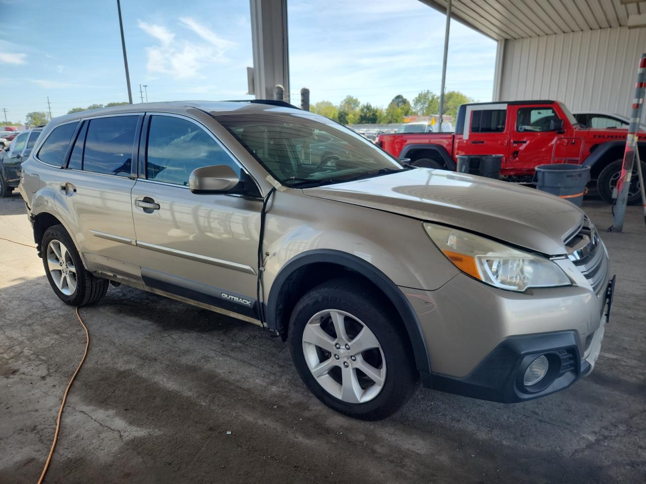 Subaru Outback 2.5i Limited Image 4