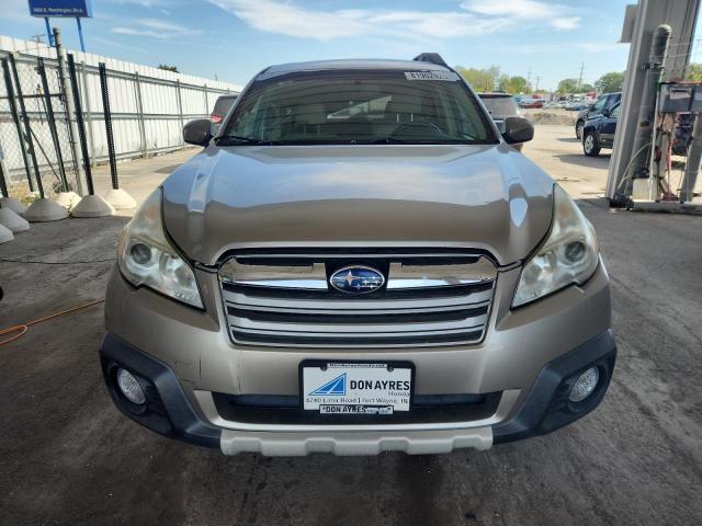 Subaru Outback 2.5i Limited Image 10