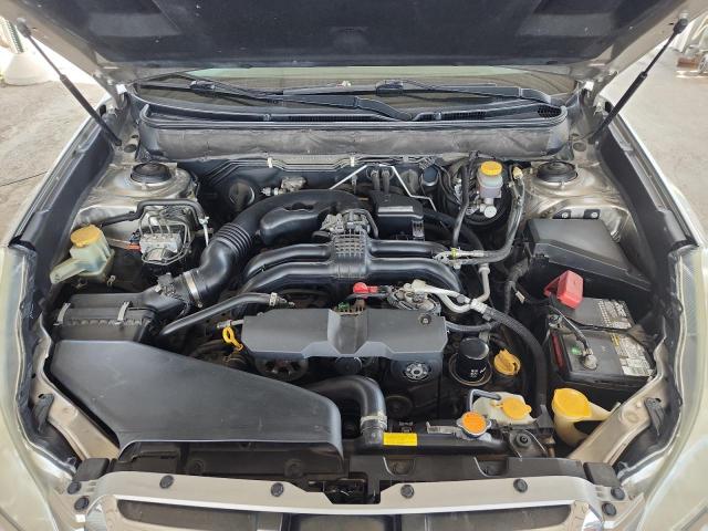 Subaru Outback 2.5i Limited Image 9