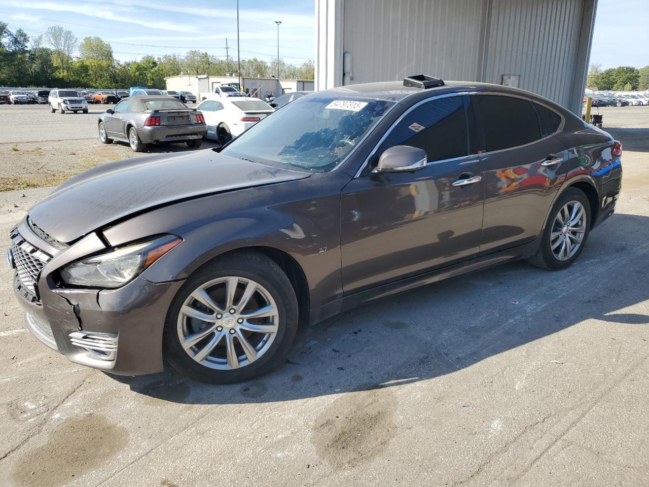 INFINITI Q70 3.7 Image 1