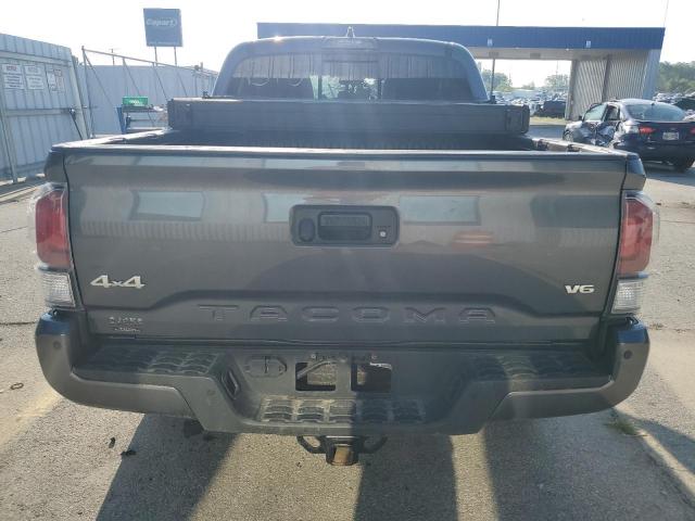 Toyota Tacoma Double Cab Image 6