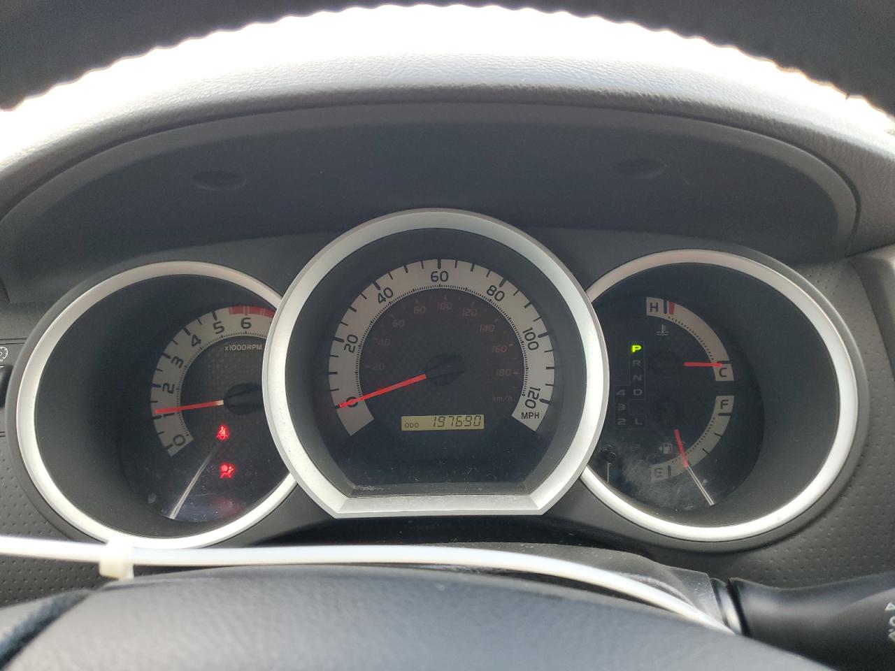 Toyota Tacoma Double Cab Image 9