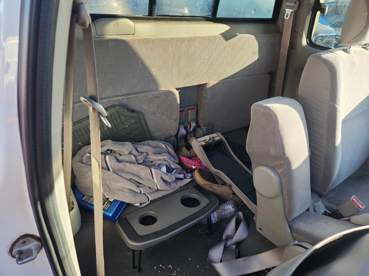 Toyota Tacoma Xtracab Image 11