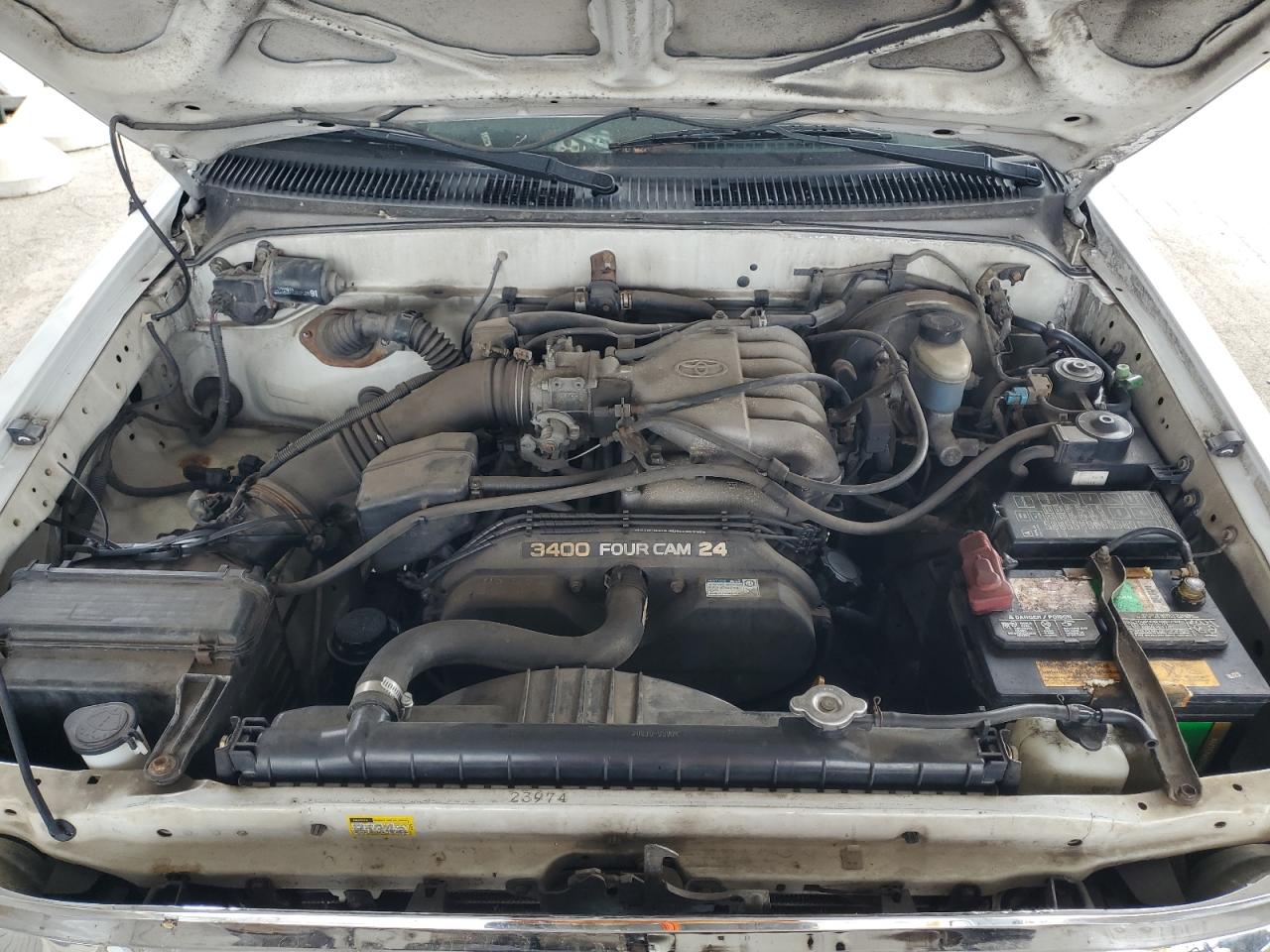 Toyota Tacoma Xtracab Image 6