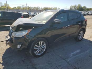  Salvage Hyundai TUCSON