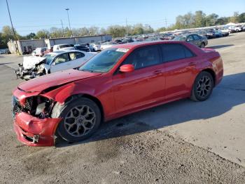  Salvage Chrysler 300