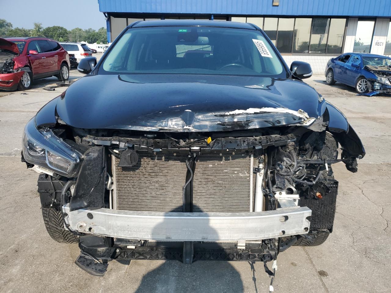 INFINITI Qx Luxe Image 9