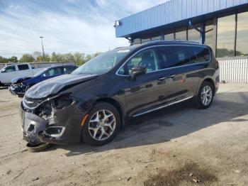  Salvage Chrysler Pacifica