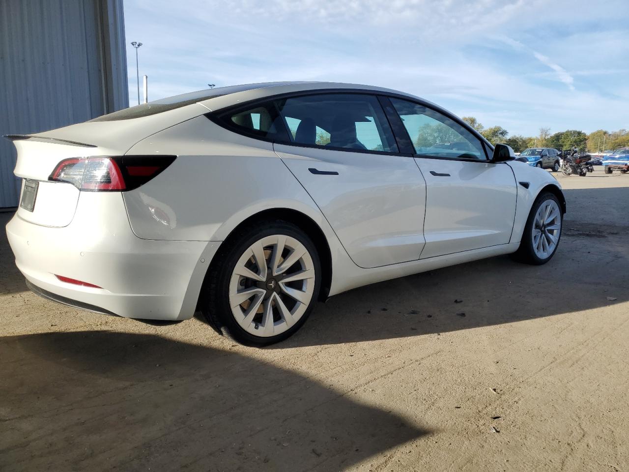 Tesla Model 3 Image 3