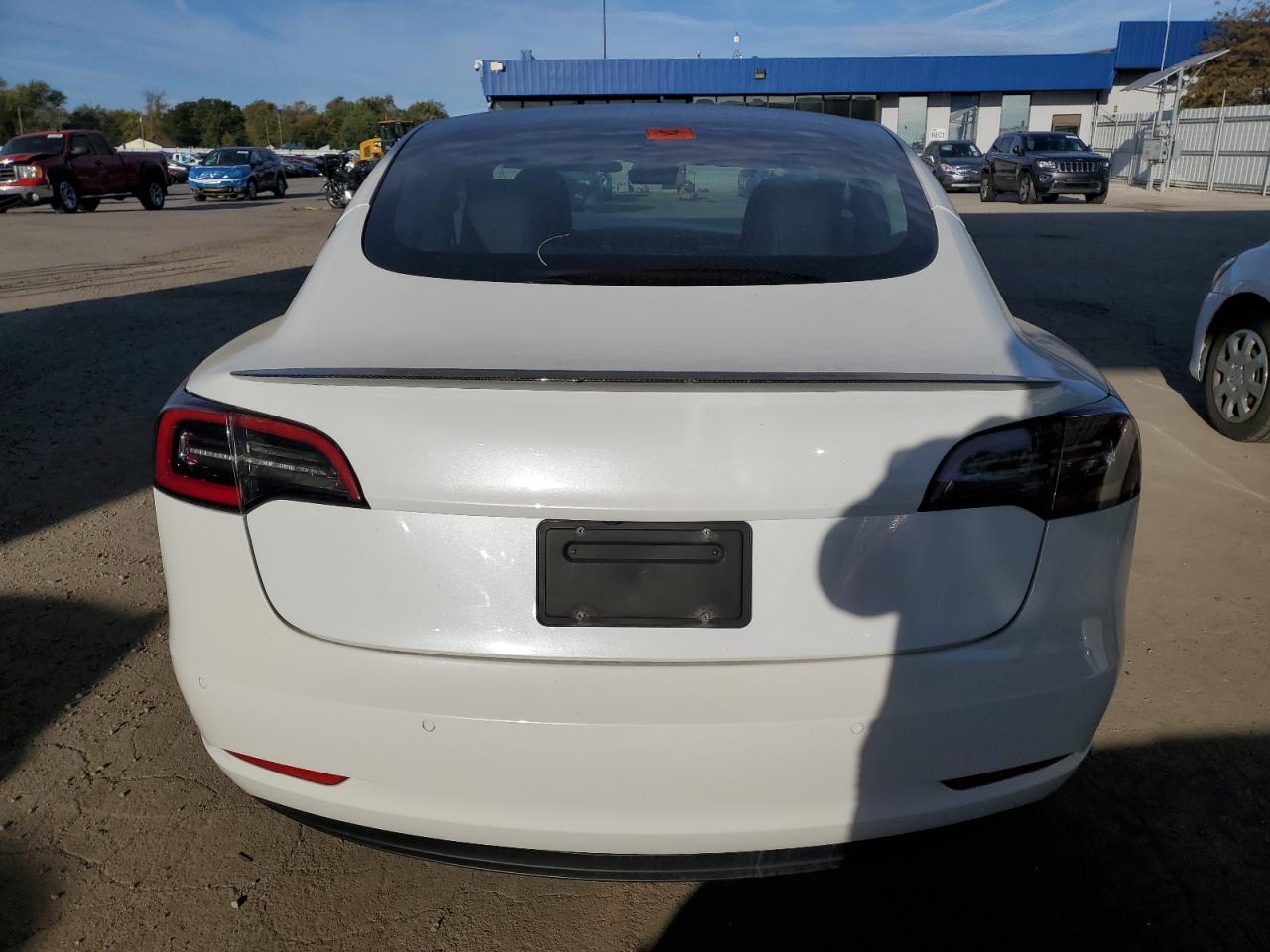 Tesla Model 3 Image 4