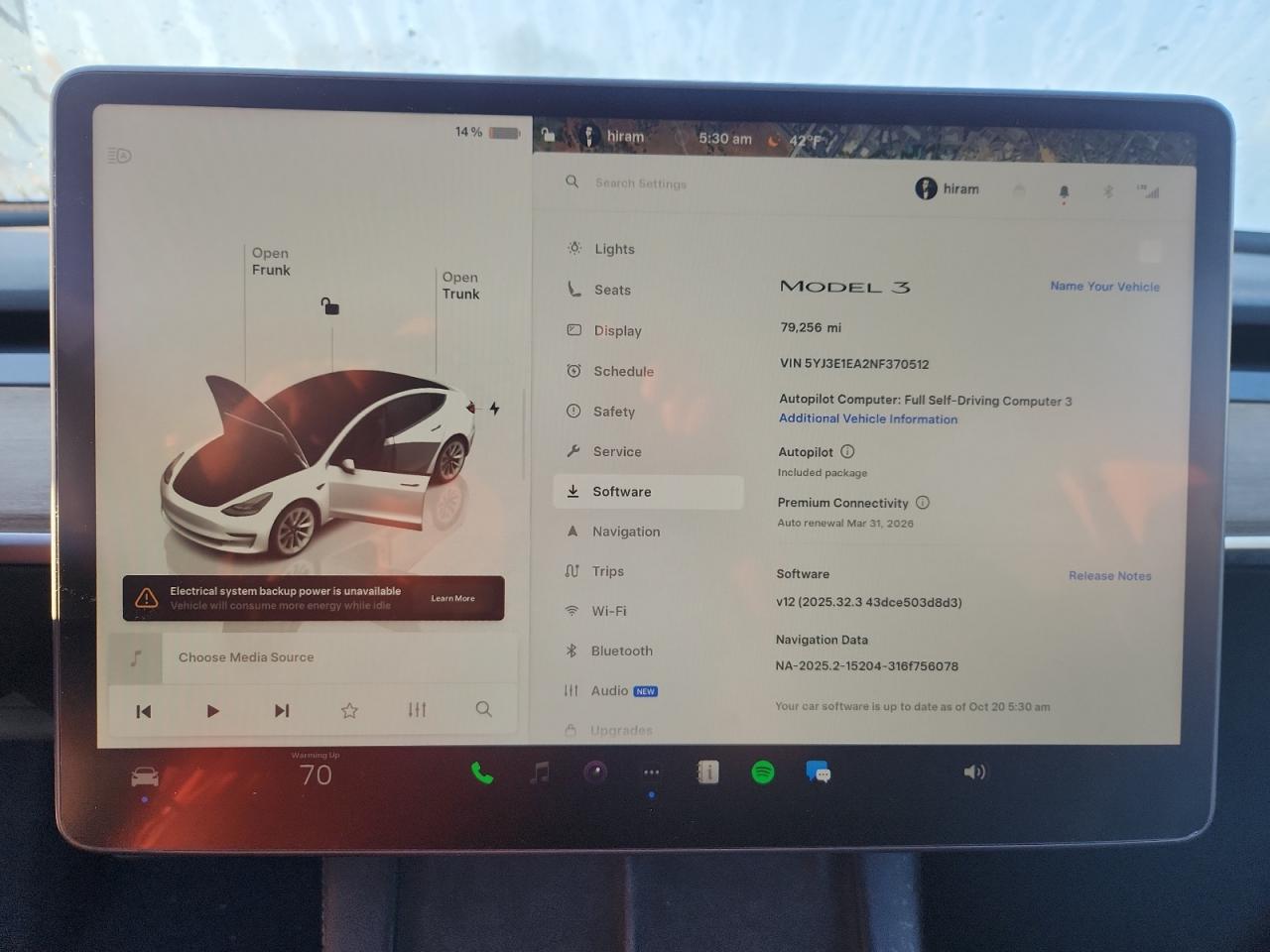 Tesla Model 3 Image 12
