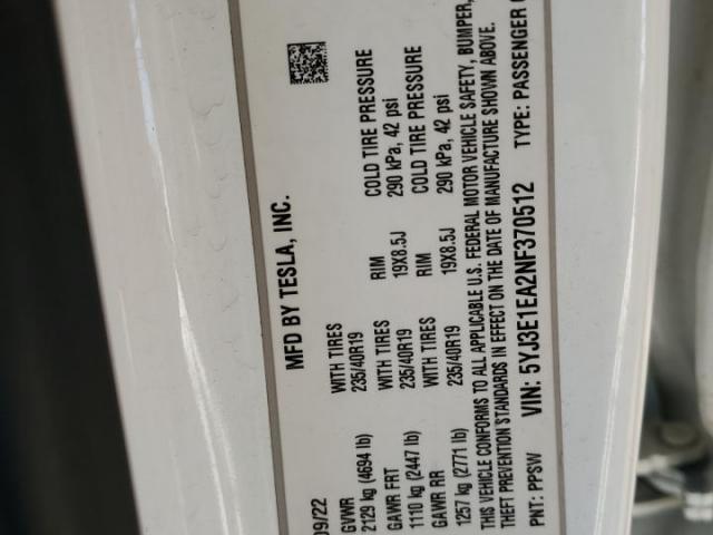 Tesla Model 3 Image 6