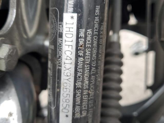 Harley-Davidson Fl Image 3