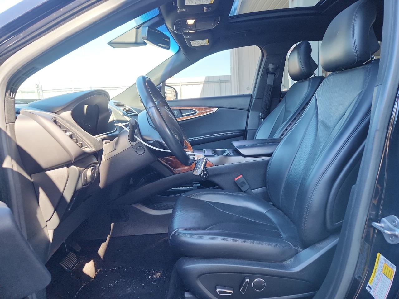 Lincoln MKX Reserve Image 10