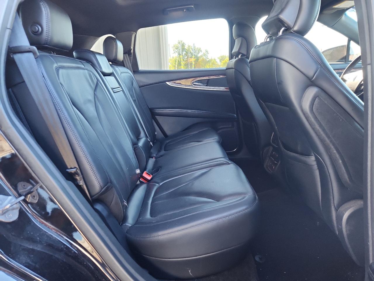 Lincoln MKX Reserve Image 5