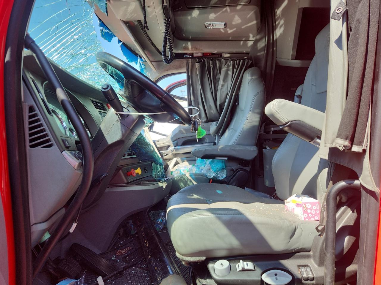 Kenworth Construction T680 T680 Image 10