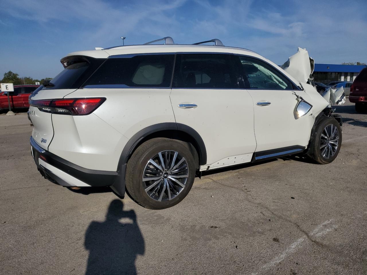 INFINITI Qx Sensory Image 5