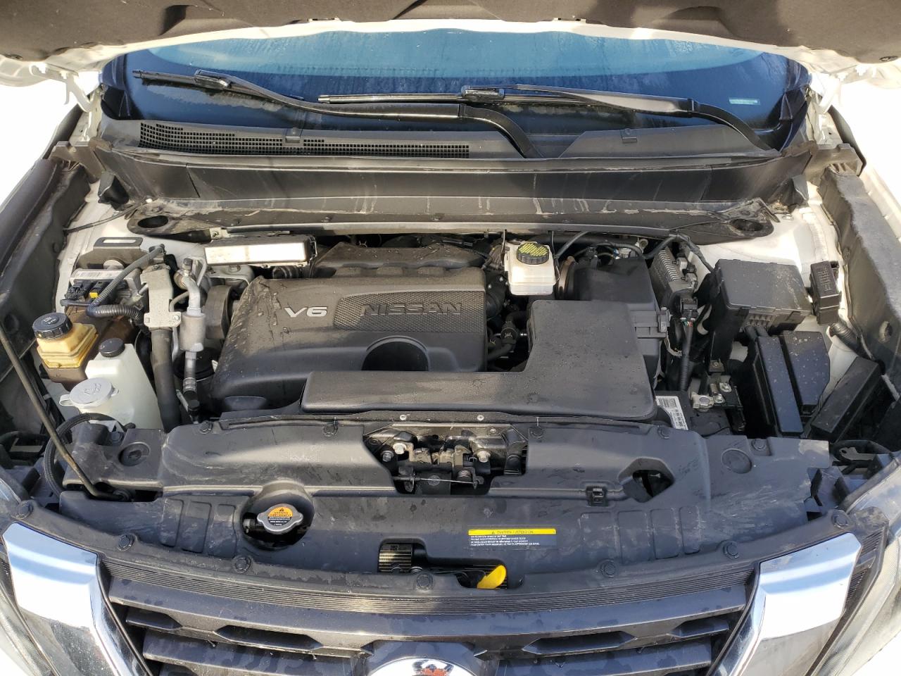 Nissan Pathfinder Platinum Image 9