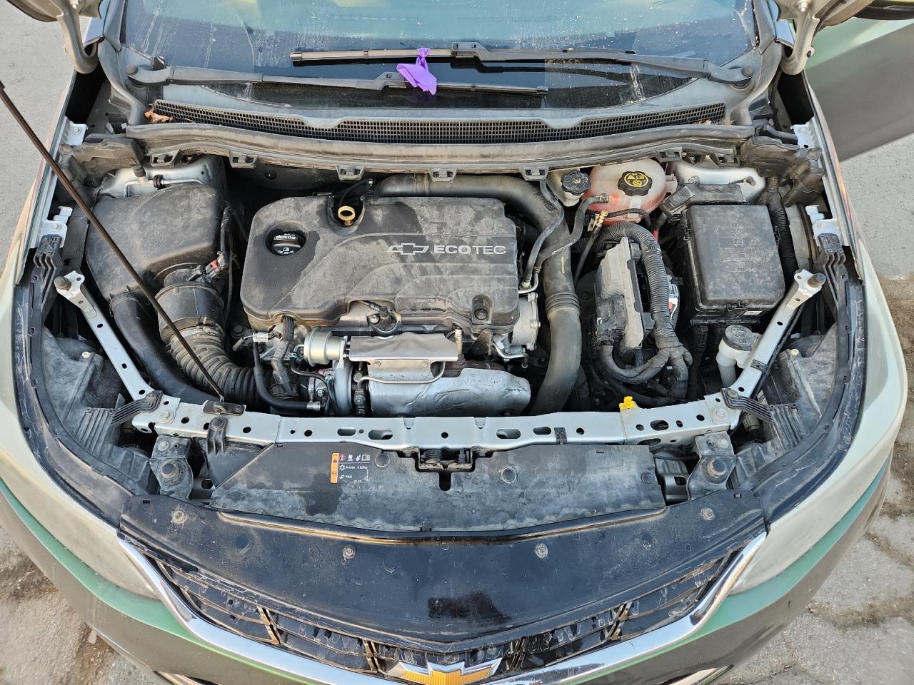 Chevrolet Cruze Premier Image 12