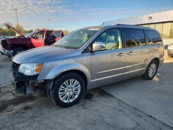  Salvage Chrysler Minivan