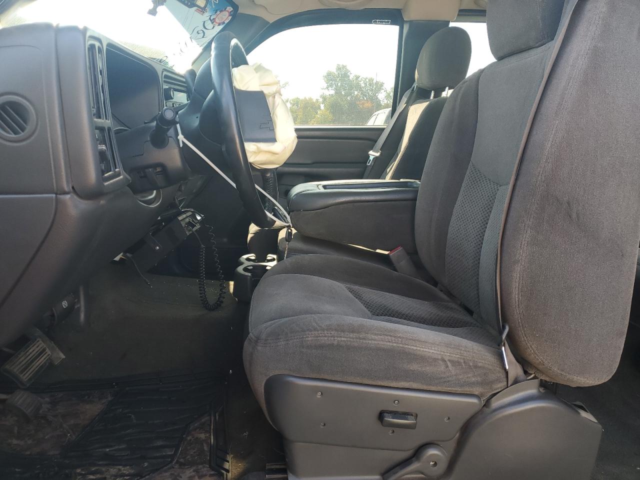 Chevrolet Silverado K1500 Classic Image 7