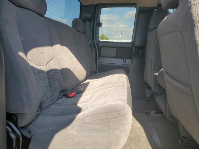 Chevrolet Silverado K1500 Classic Image 9