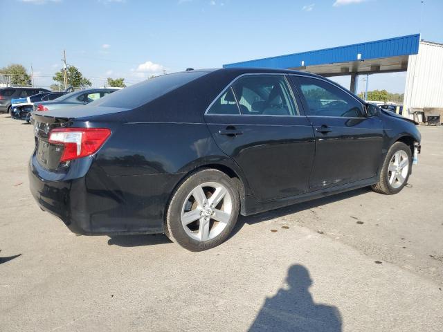 Toyota Camry Base Image 10