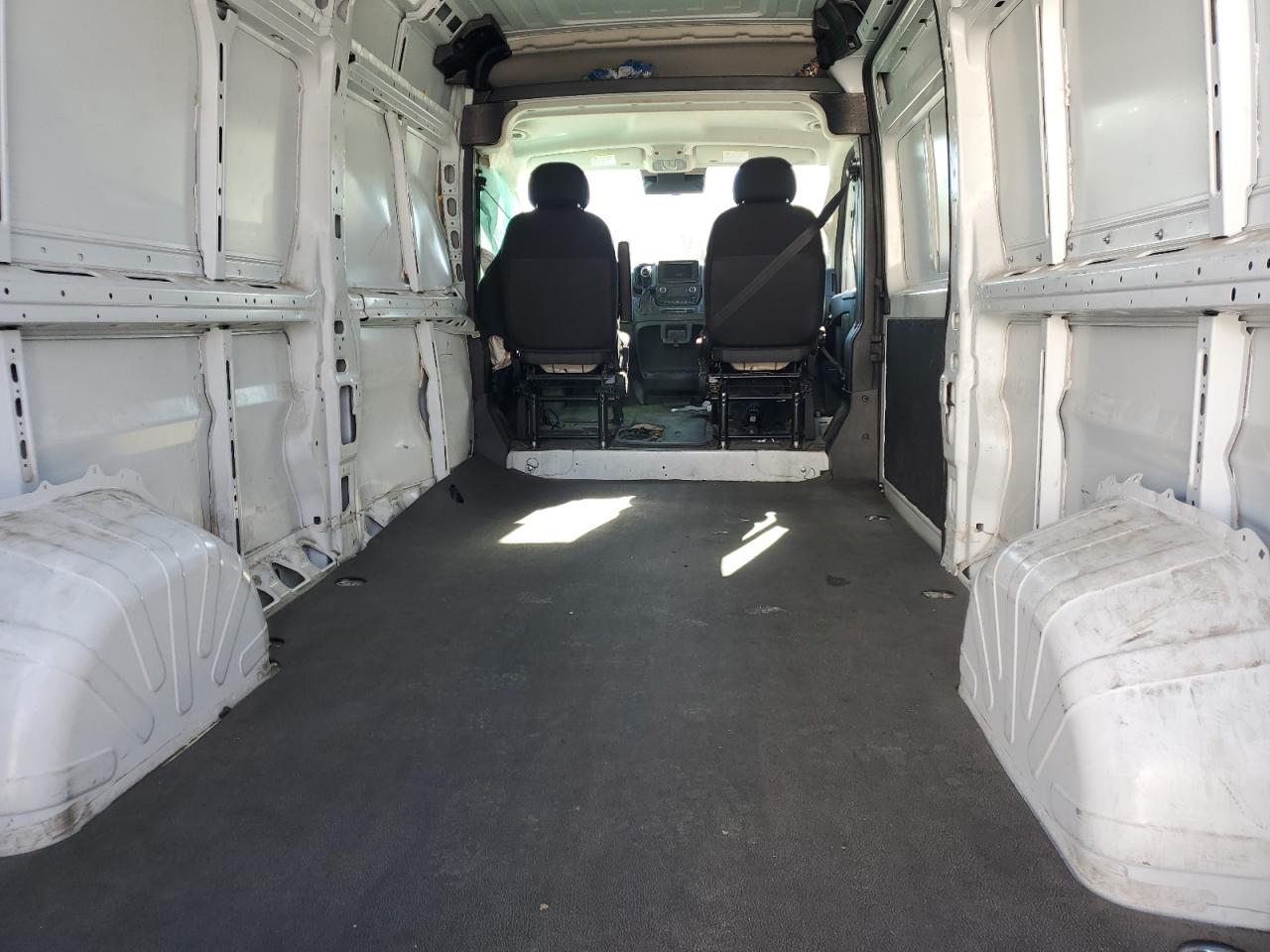 Ram Promaster 2500 High Image 7