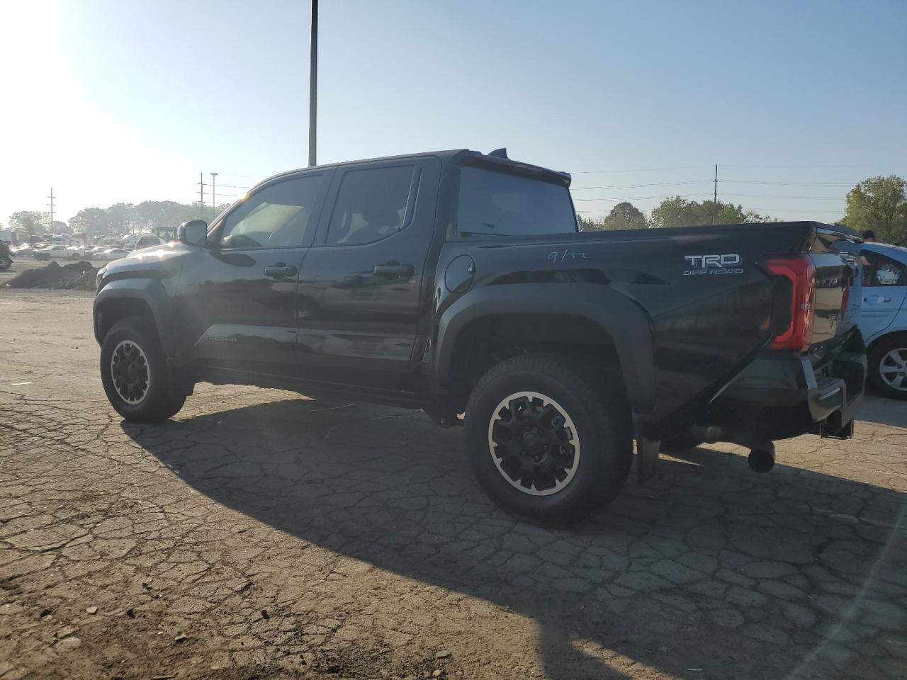 Toyota Tacoma Double Cab Image 2