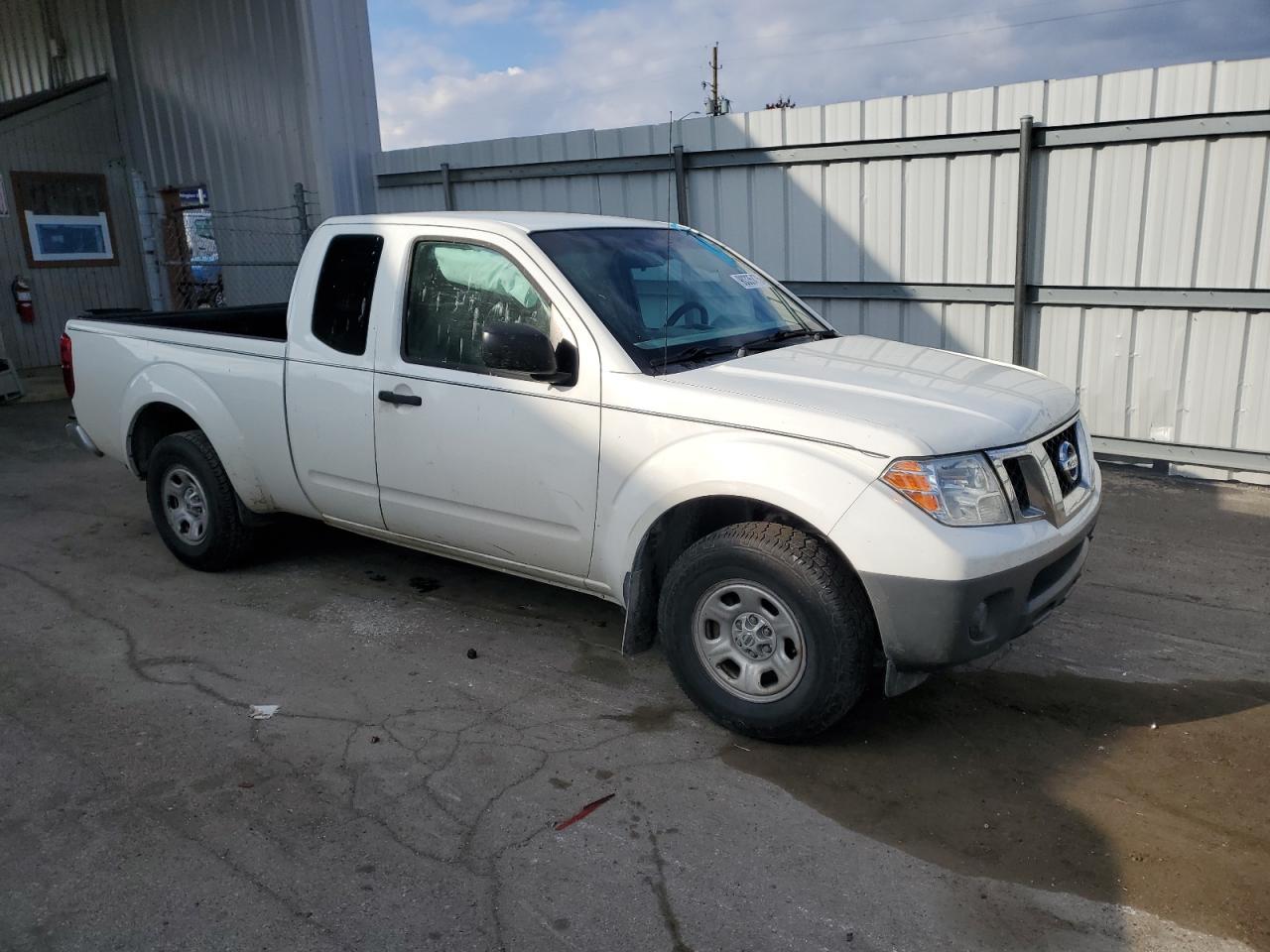 Nissan Frontier S Image 4