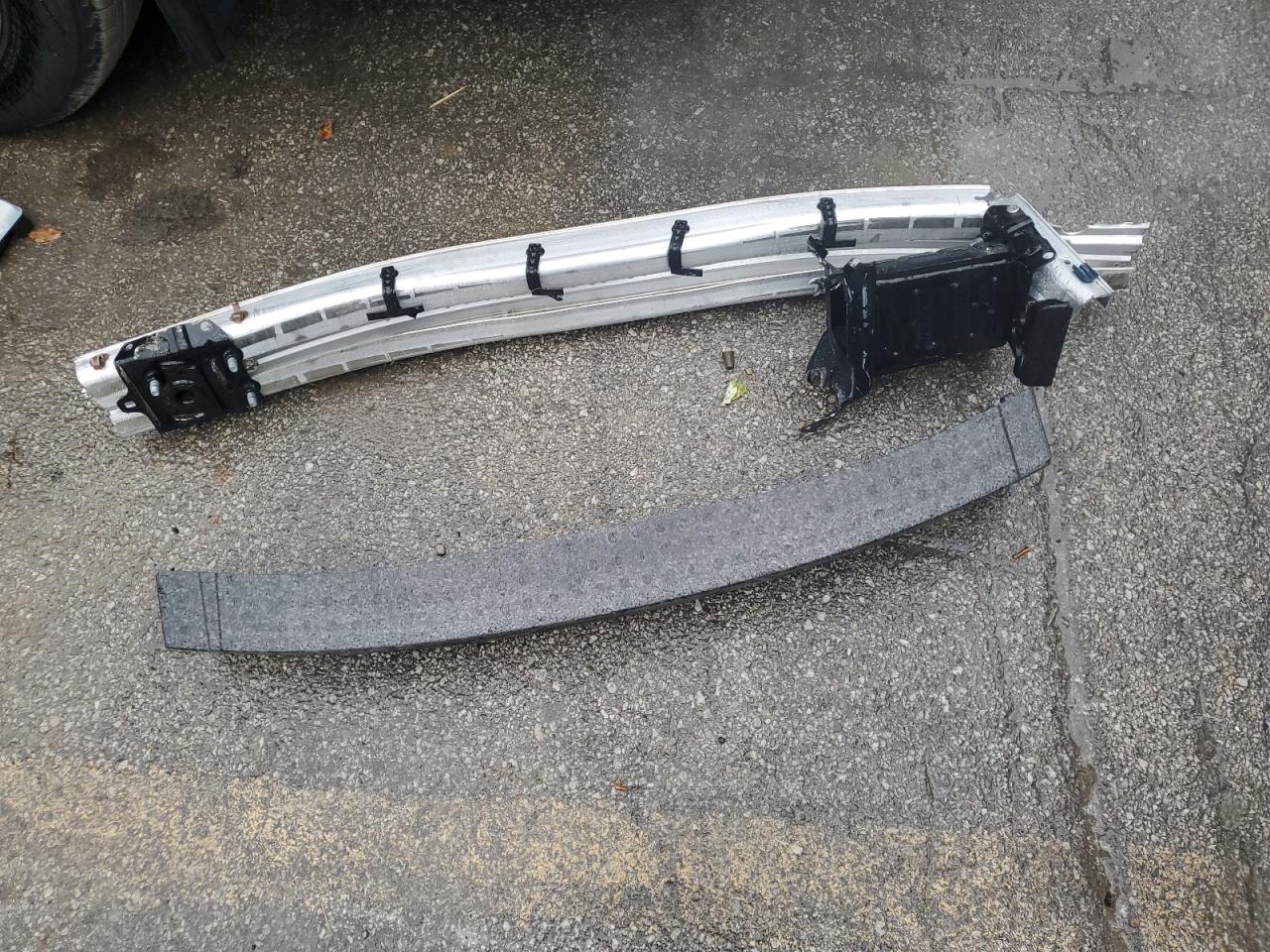 Ford Maverick L Lariat Image 6