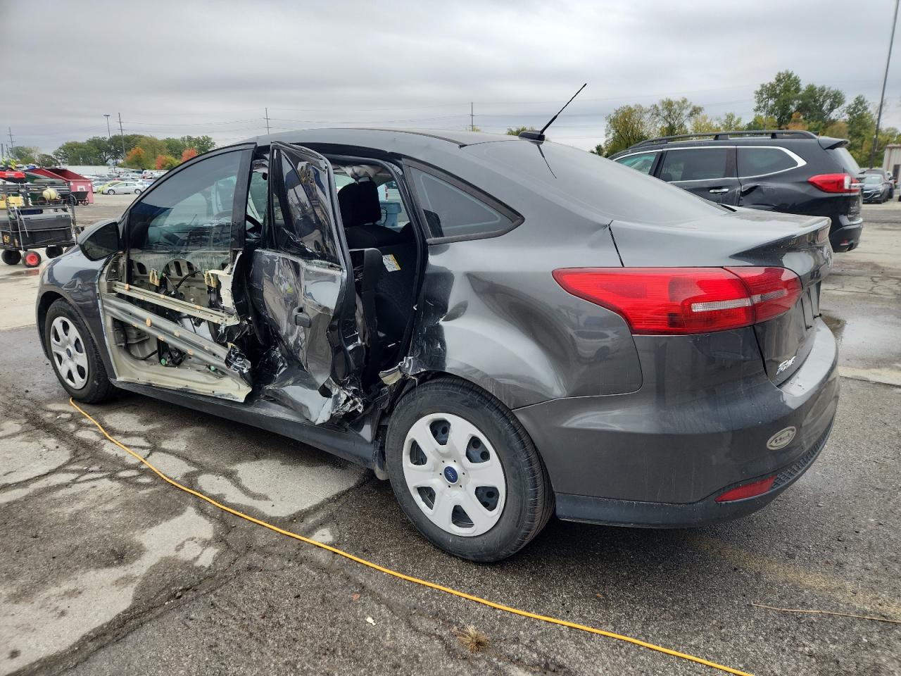 Ford Focus S Image 5