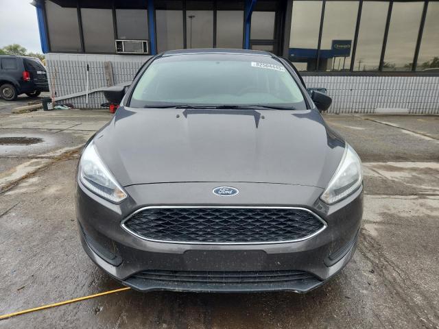 Ford Focus S Image 8