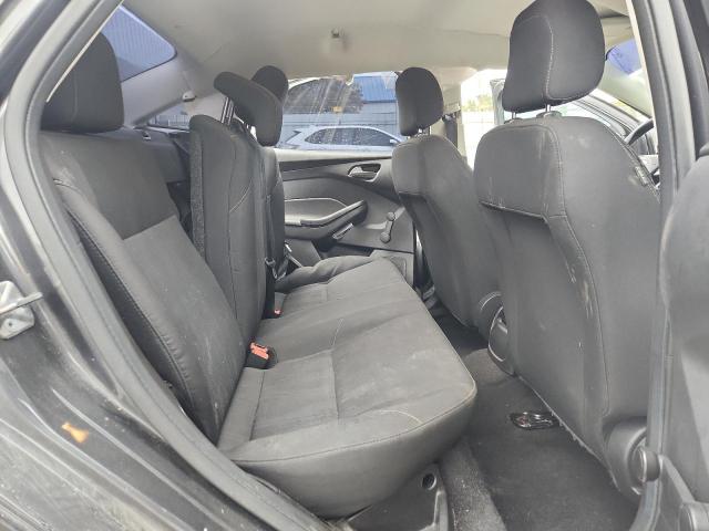 Ford Focus S Image 2