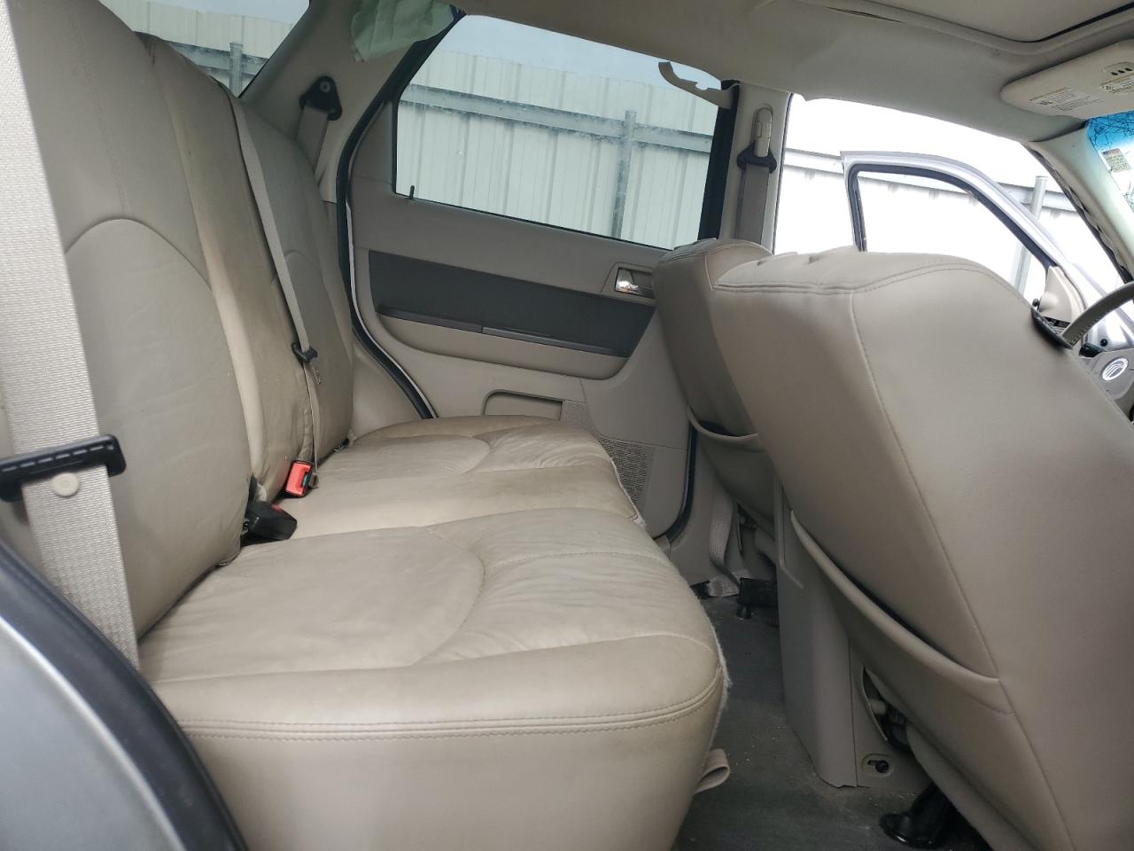 Mercury Mariner Premier Image 8