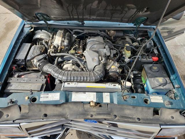 Ford Explorer Image 8