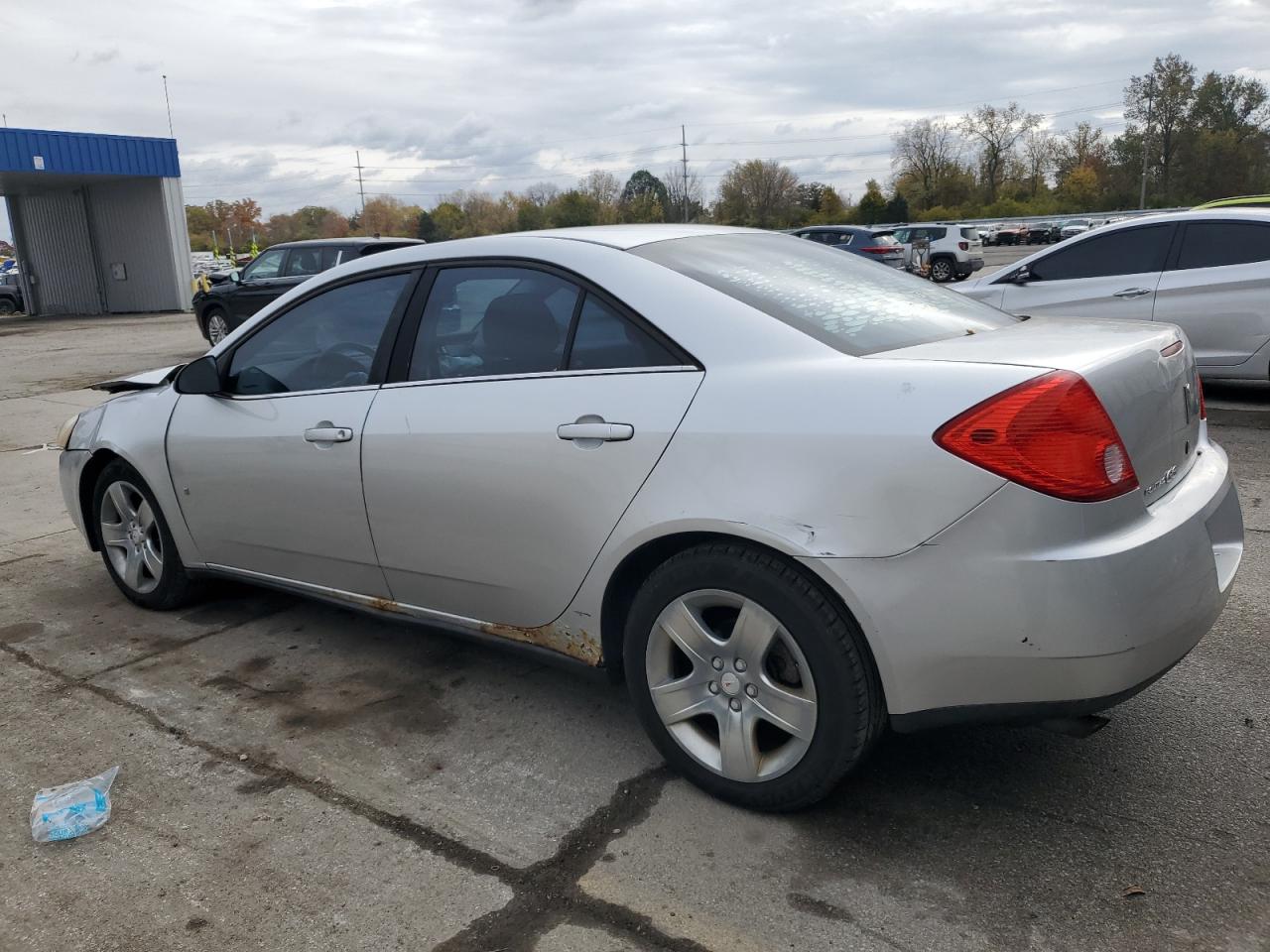 Pontiac G6 Image 8