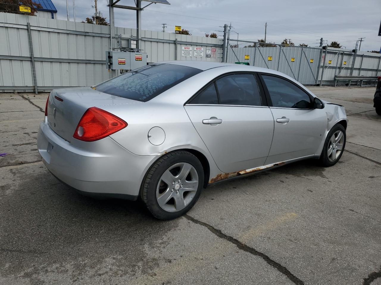 Pontiac G6 Image 6