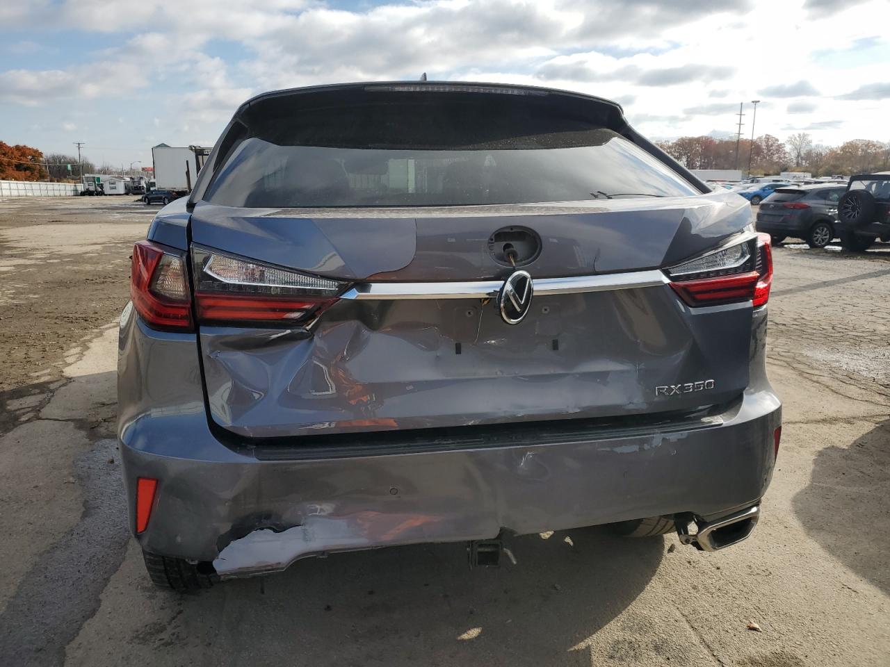 Lexus RX 350 Base Image 11