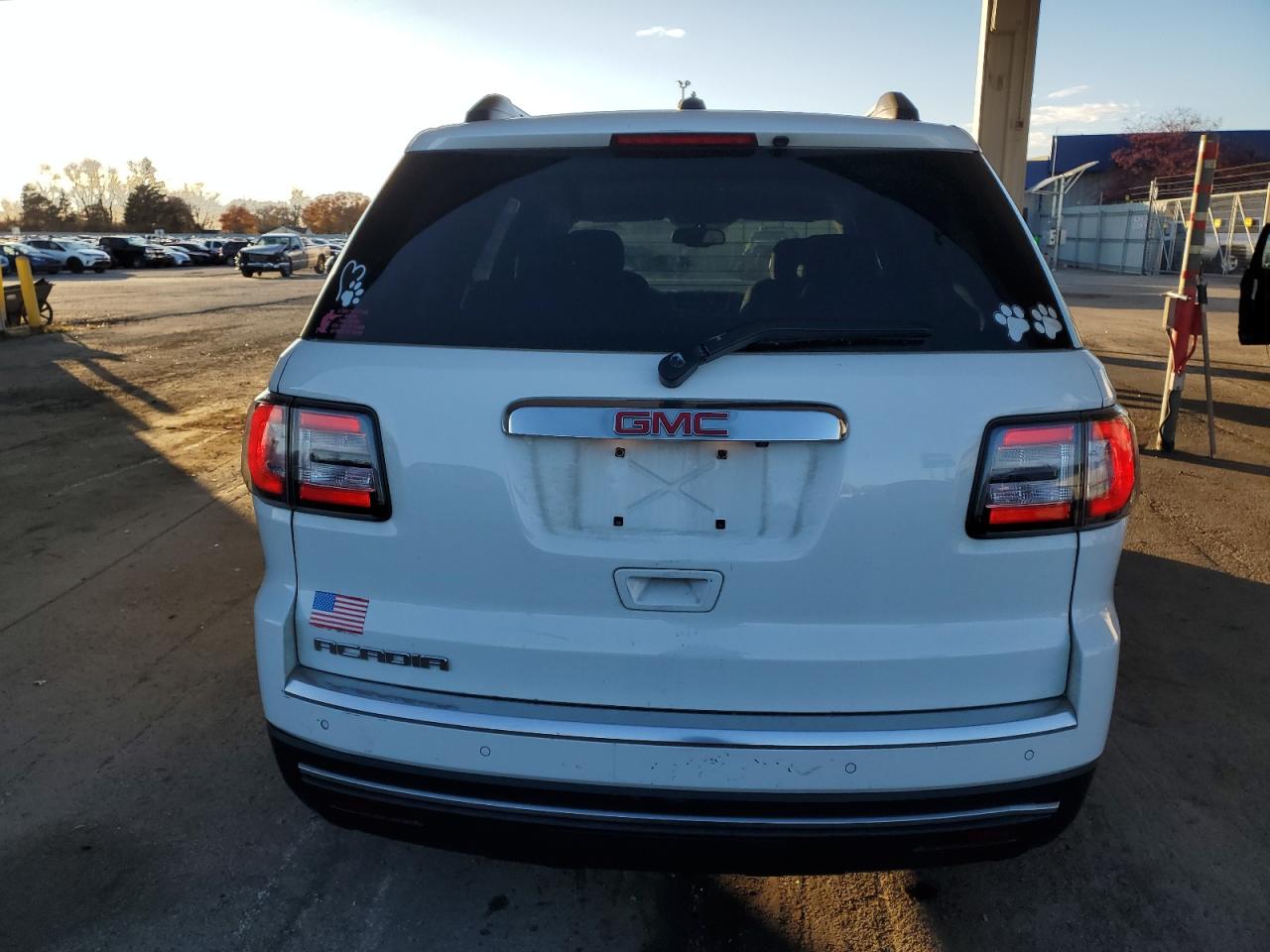 GMC Acadia Sle Image 6