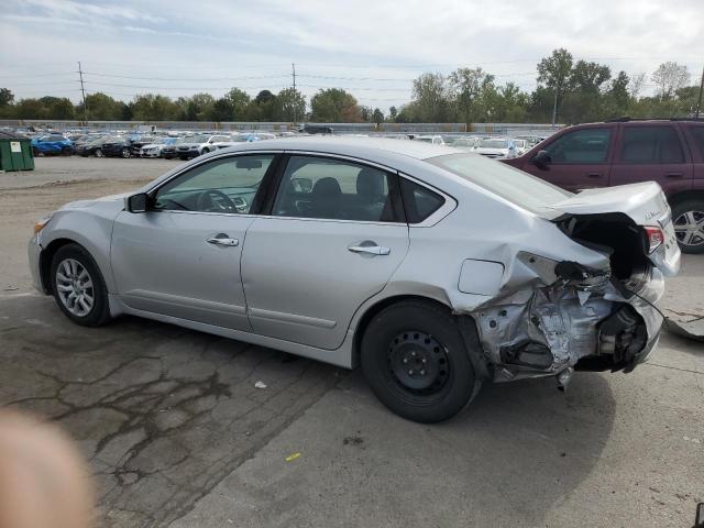 Nissan Altima 2.5 Image 2