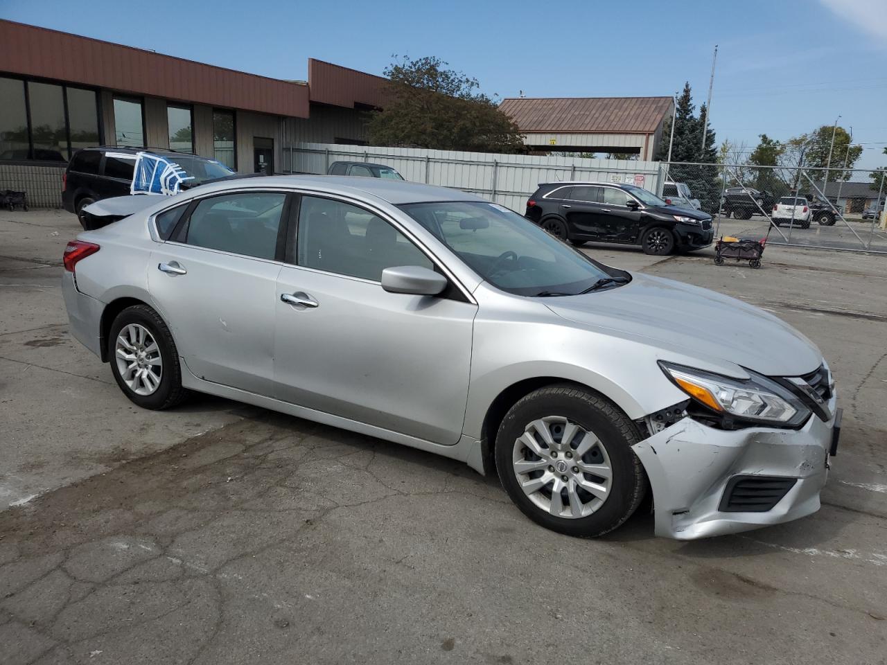 Nissan Altima 2.5 Image 4