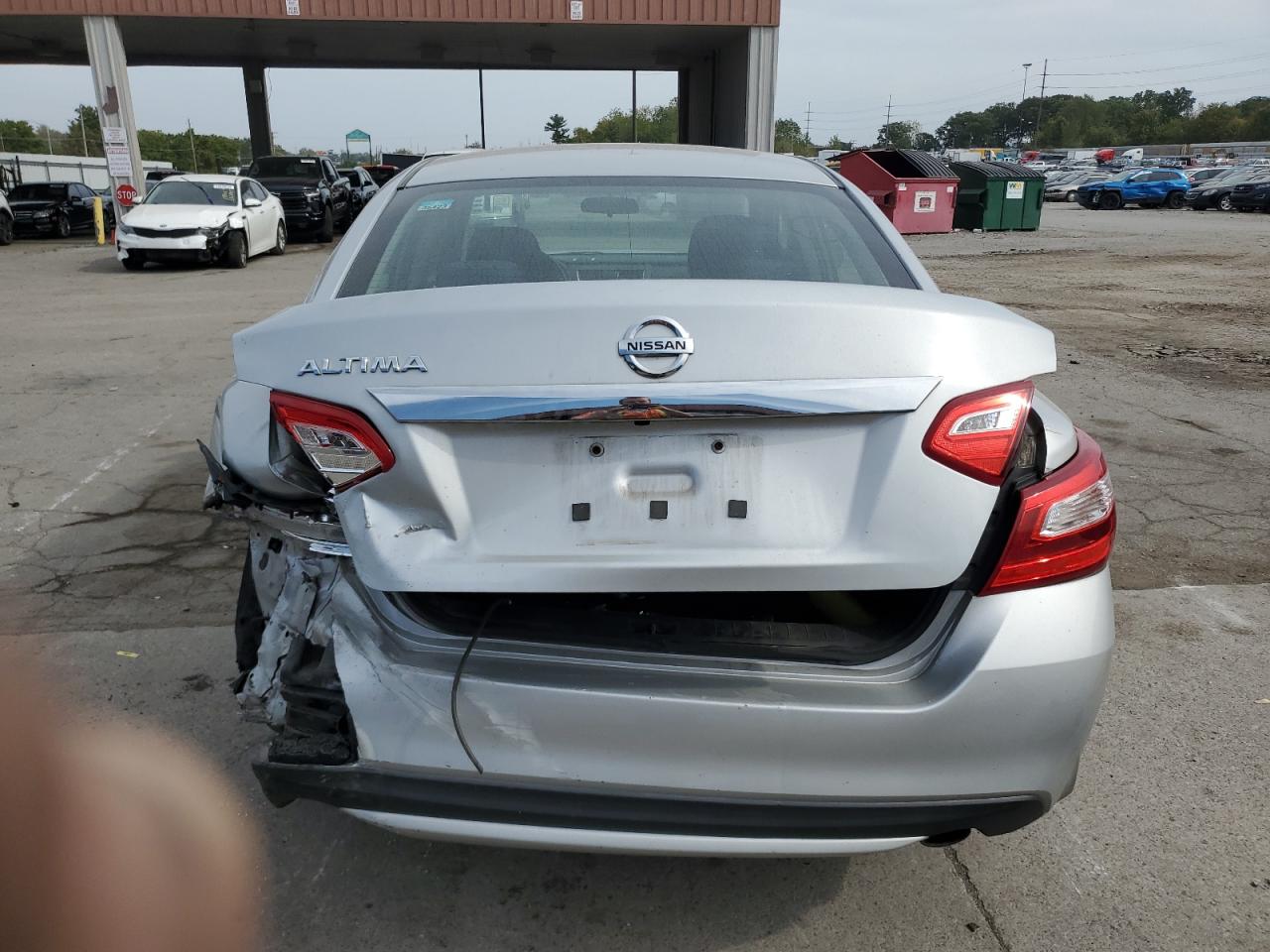 Nissan Altima 2.5 Image 11