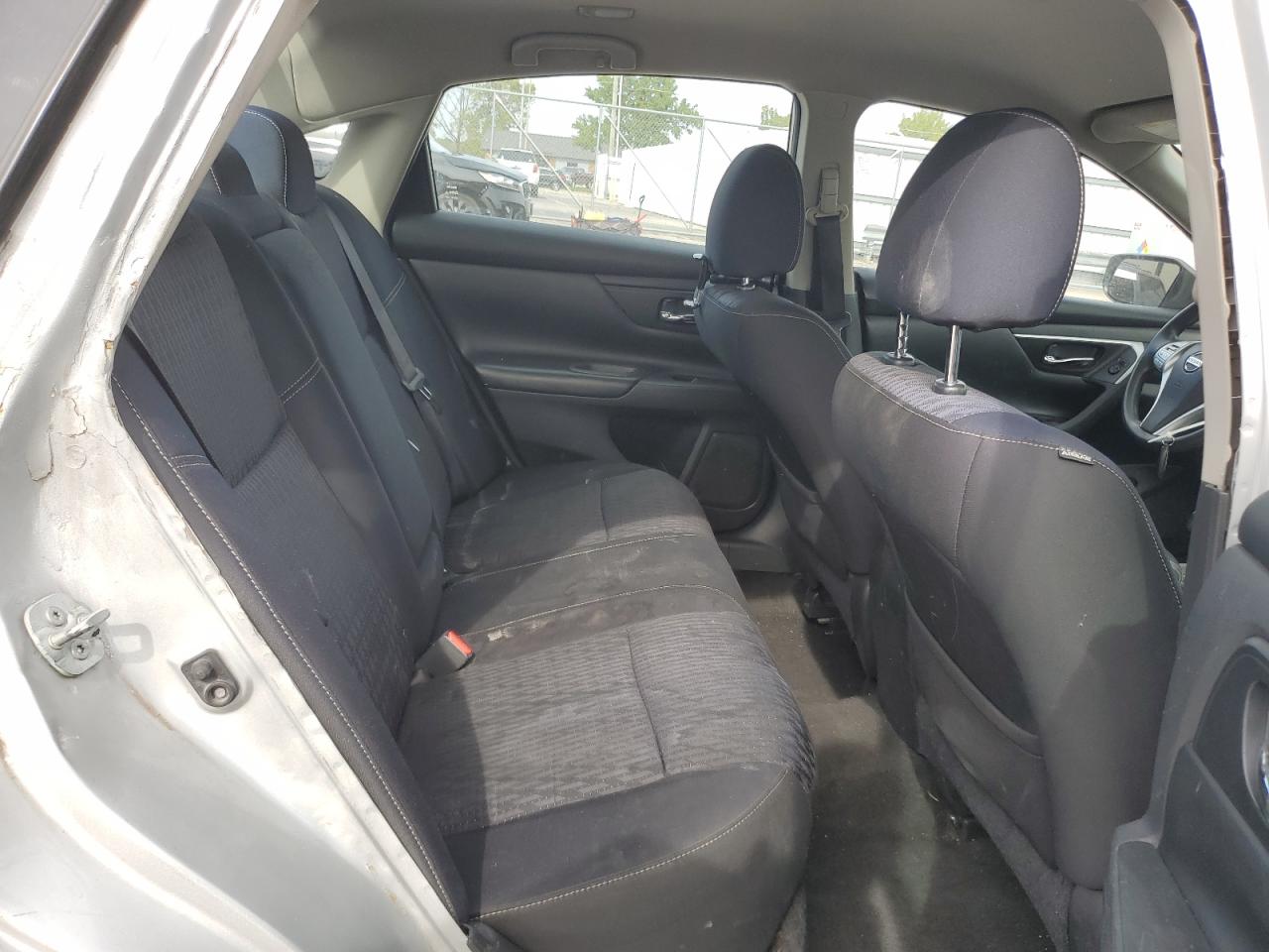 Nissan Altima 2.5 Image 6