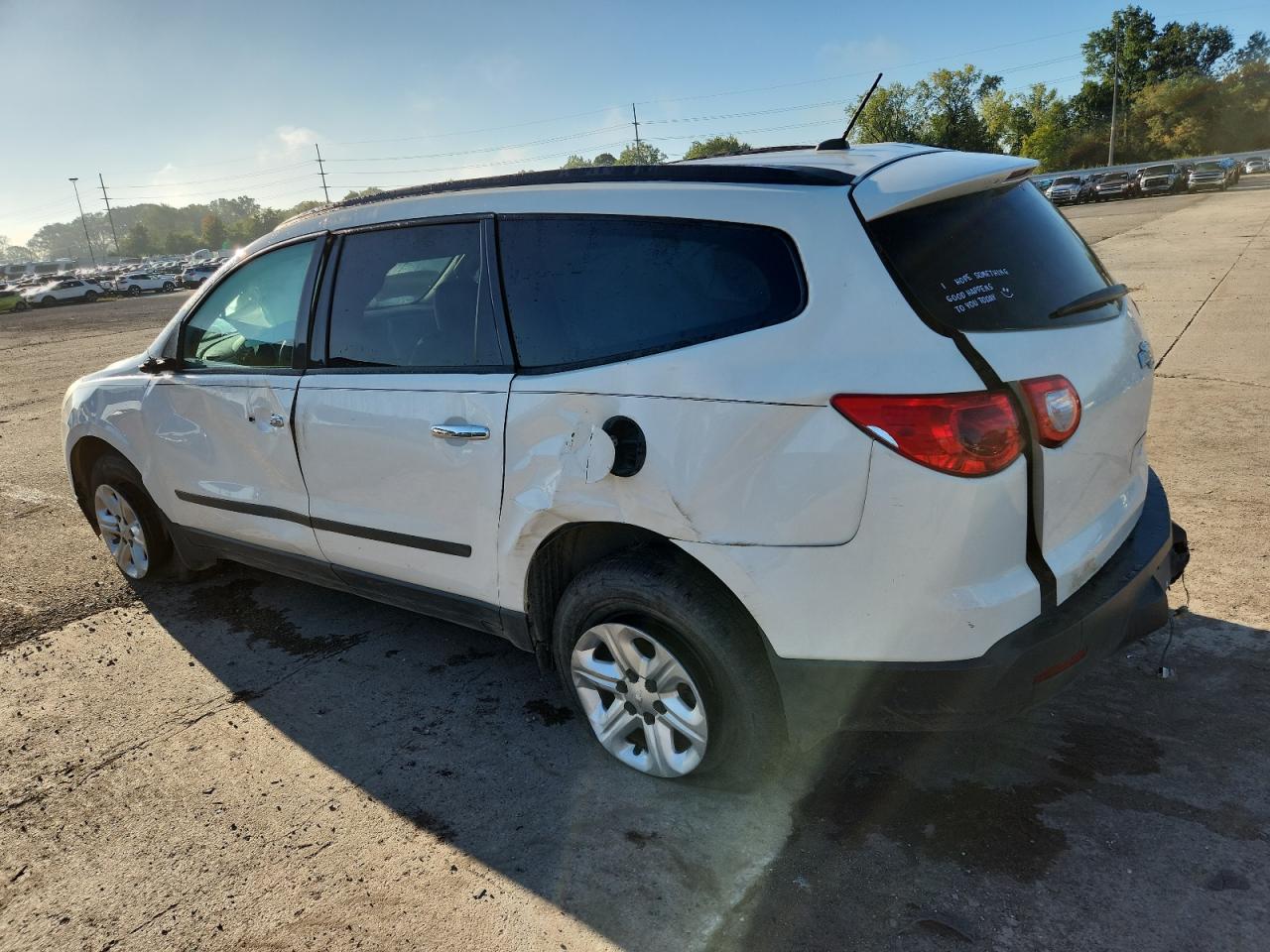 Chevrolet Traverse Ls Image 12