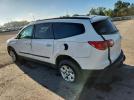 Chevrolet Traverse Ls Image 12