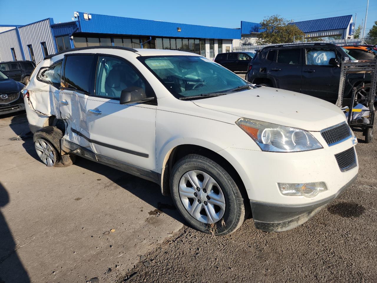 Chevrolet Traverse Ls Image 2