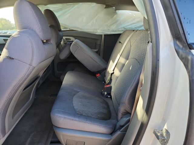 Chevrolet Traverse Ls Image 8