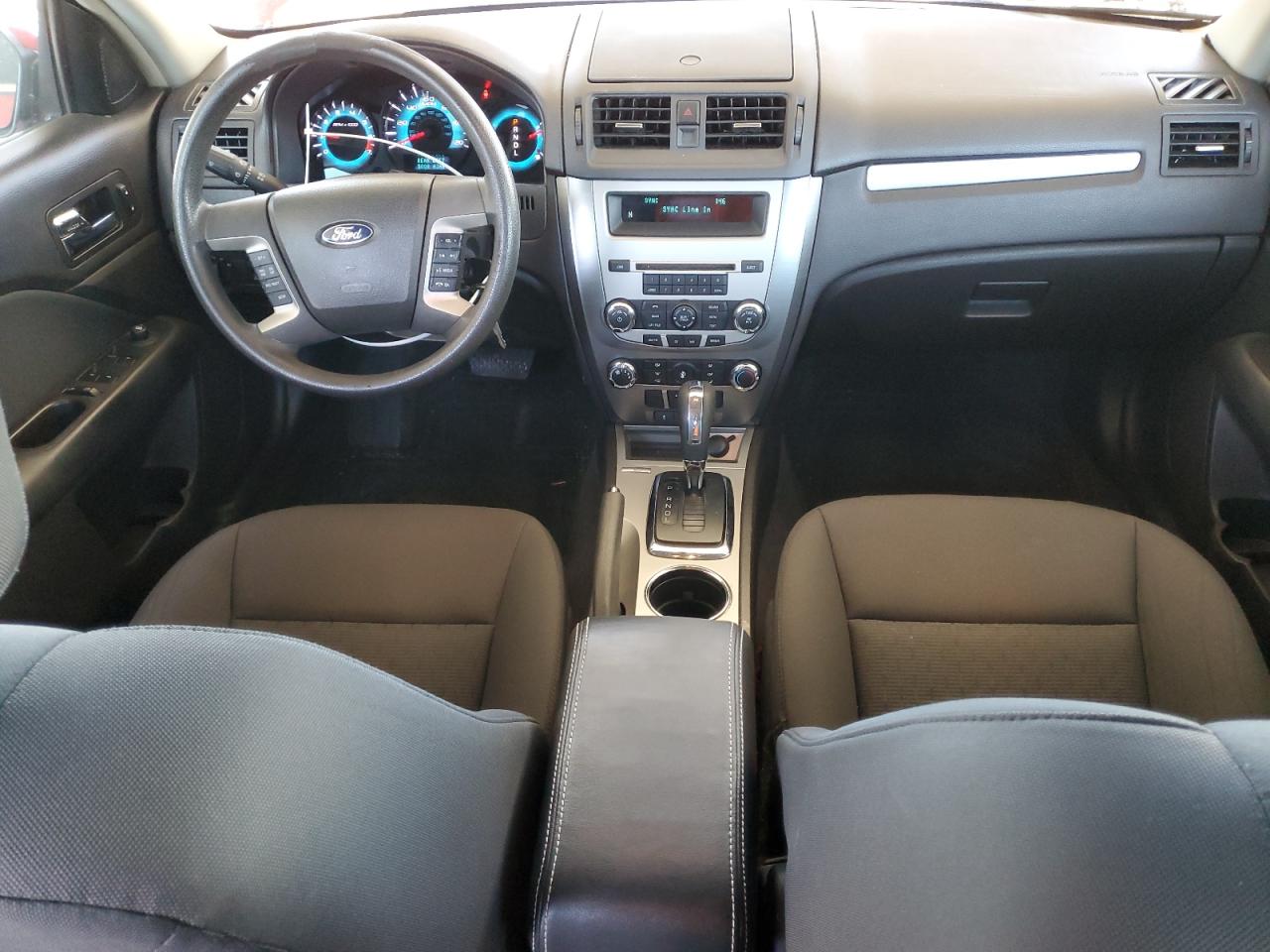 Ford Fusion Se Image 4