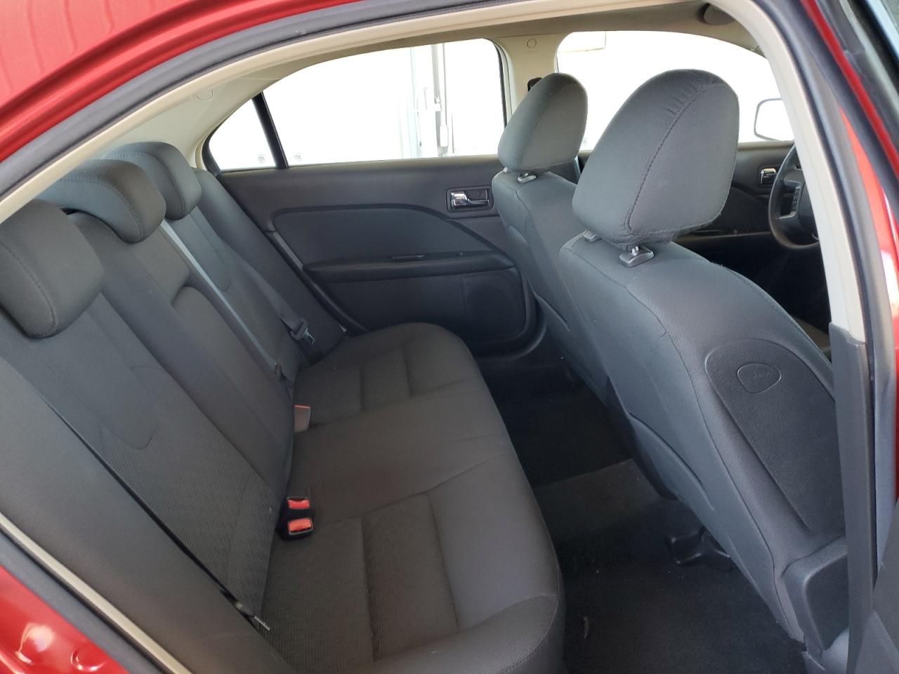 Ford Fusion Se Image 10